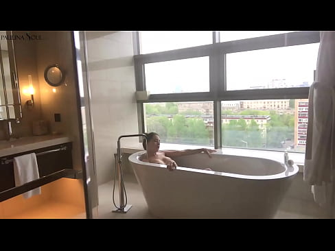 ❤️ Ogromna laska namiętnie waląca sobie cipkę w łazience ☑ Anal video at pl.porn-mz.ru ☑